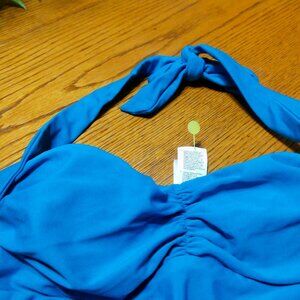 CUPSHE ONE PIECE NEW WITH TAGS SIZE SMALL